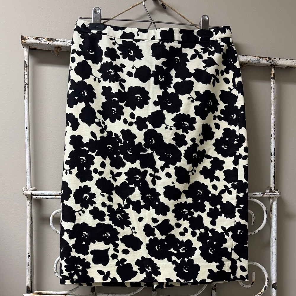 LOFT Skirt